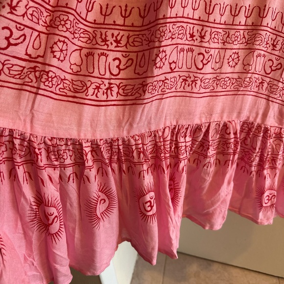 Elegant Pink Maxi Dress - Picture 3 of 8